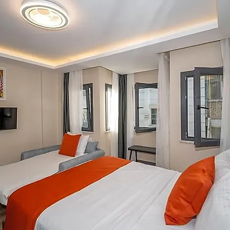 Robin 4* Istanbulská provincie