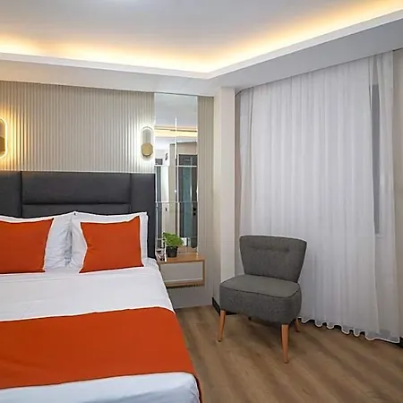 Robin Hotel 4*